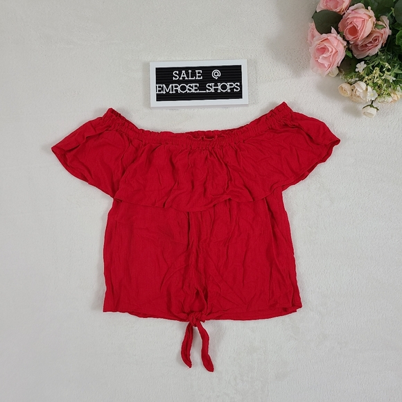 No Boundaries Tops - Sexy Red Top 💐